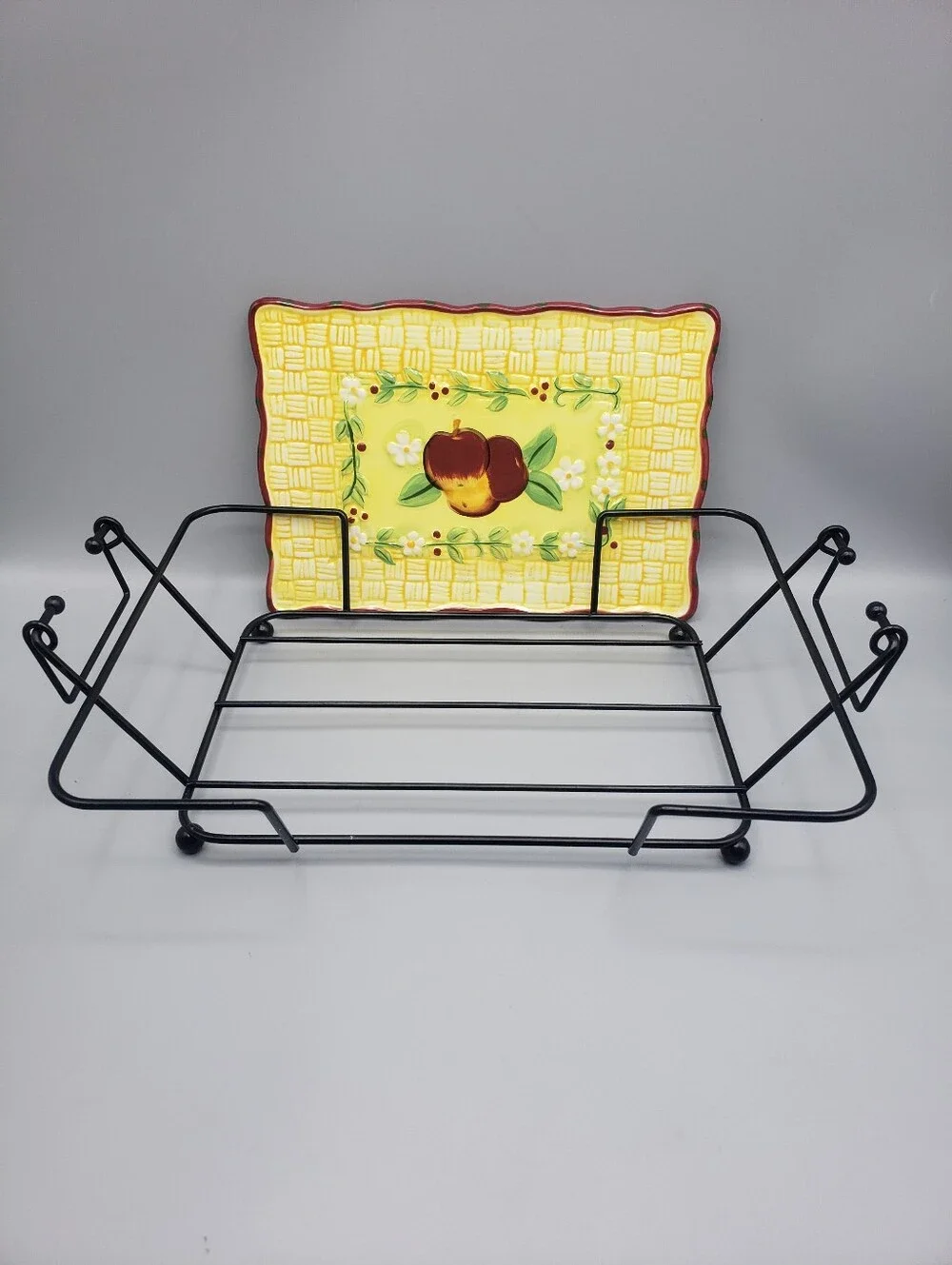 Temptations Serving Trivet w/ Cradle - Fresh Crop Apples Motif Cottagecore